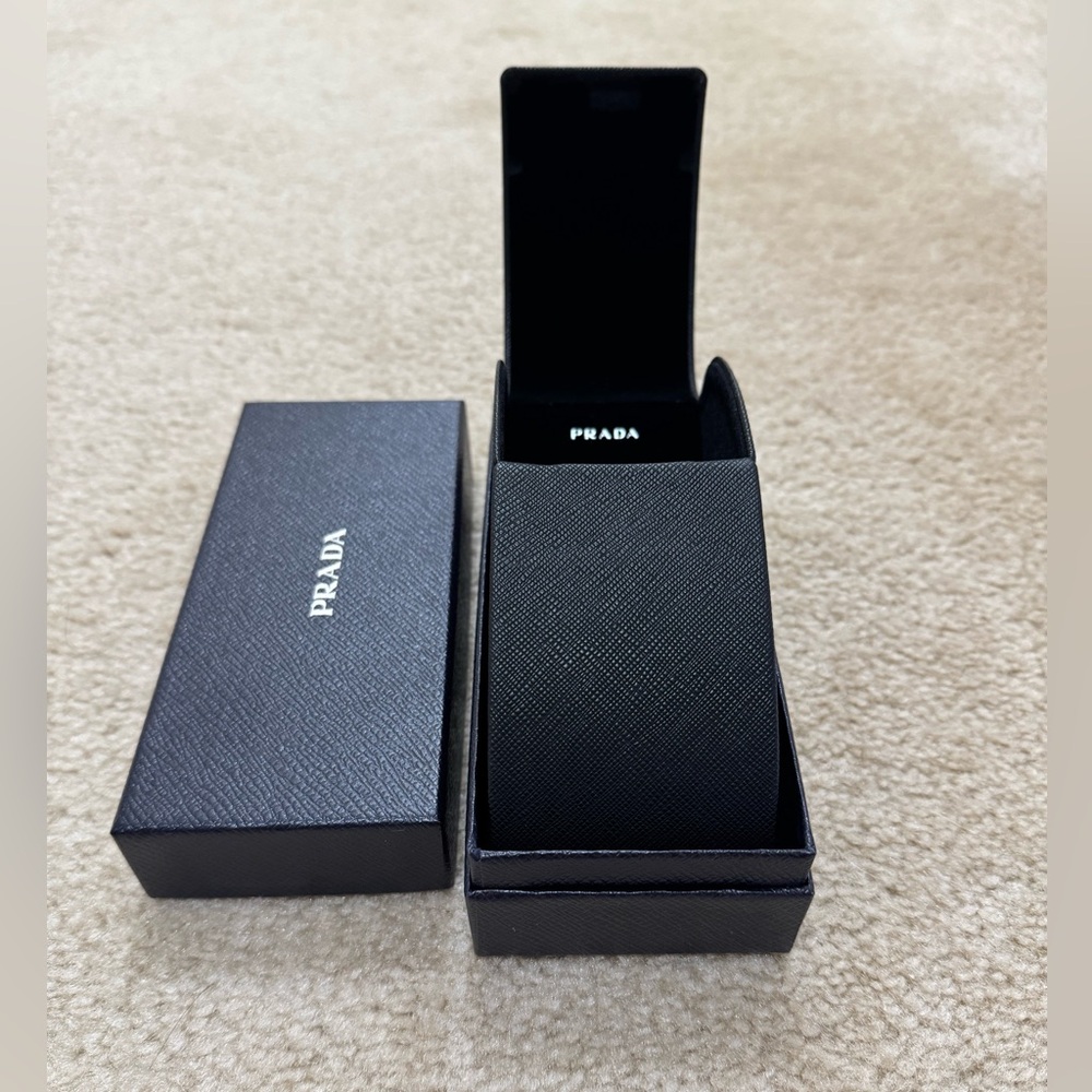 Prada women’s Black eyeglasses Box - Picture 5 of 8
